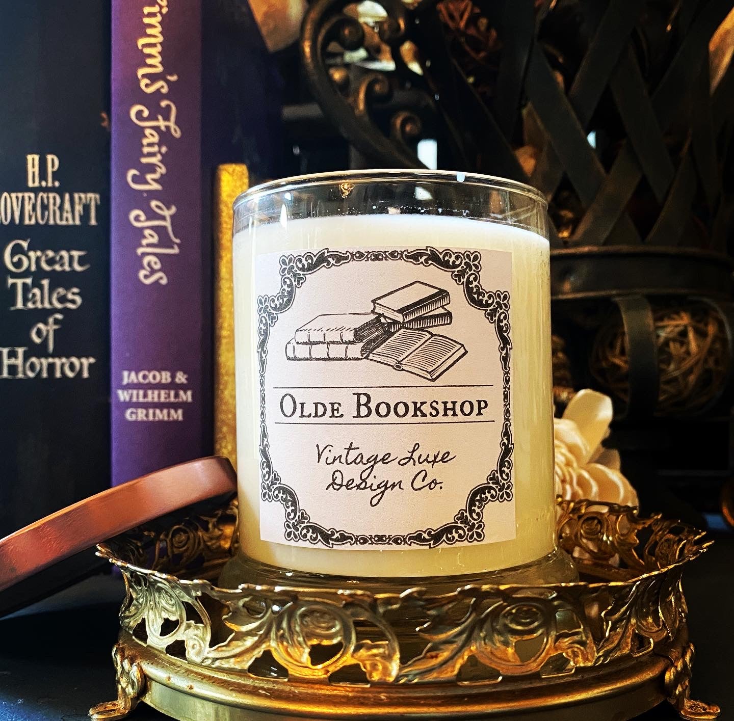 Olde Bookshop 10 Oz. Luxury Soy Wax Candle Vintage Library Fragrance